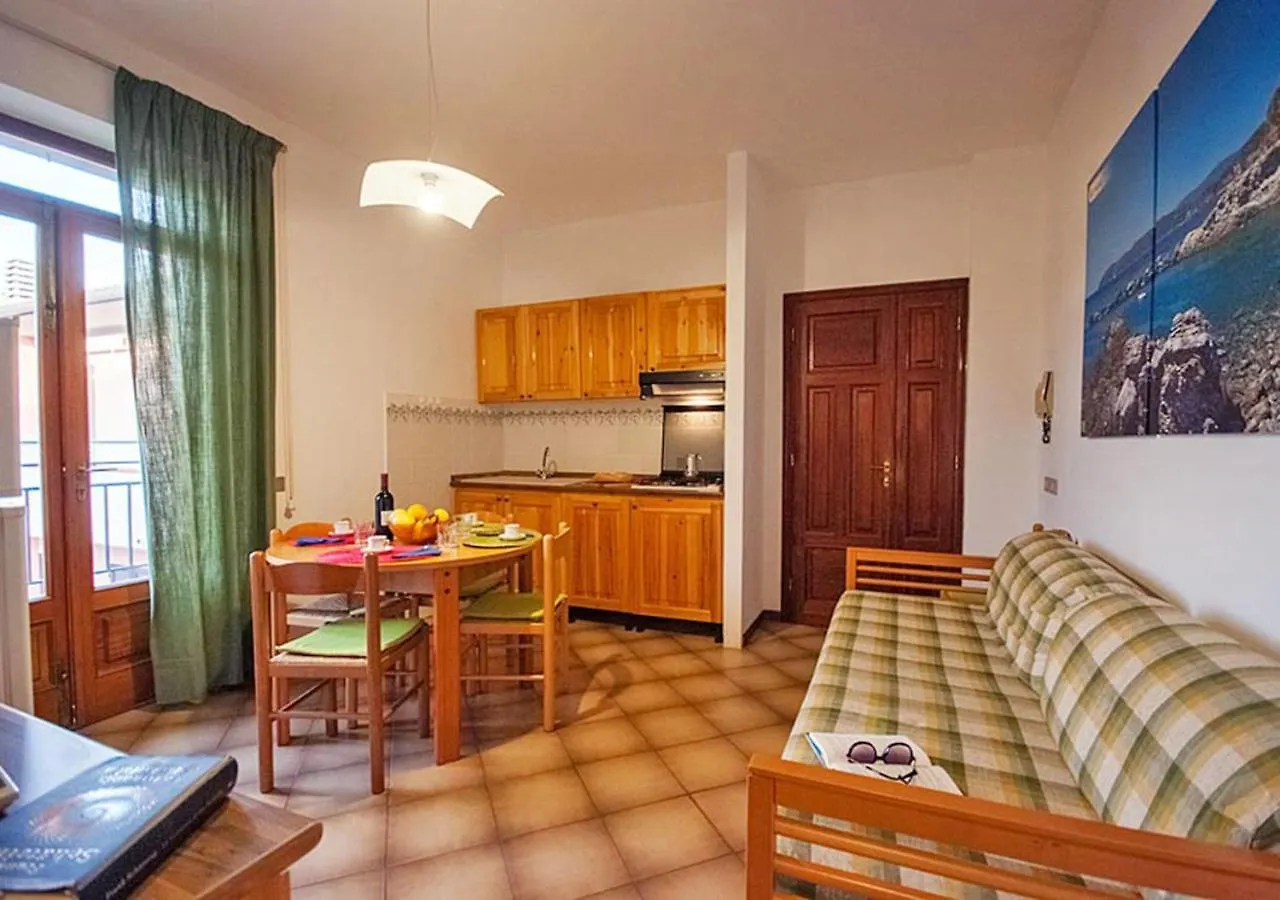 Apartment Eucharis Appartamenti Marina di Campo Italien